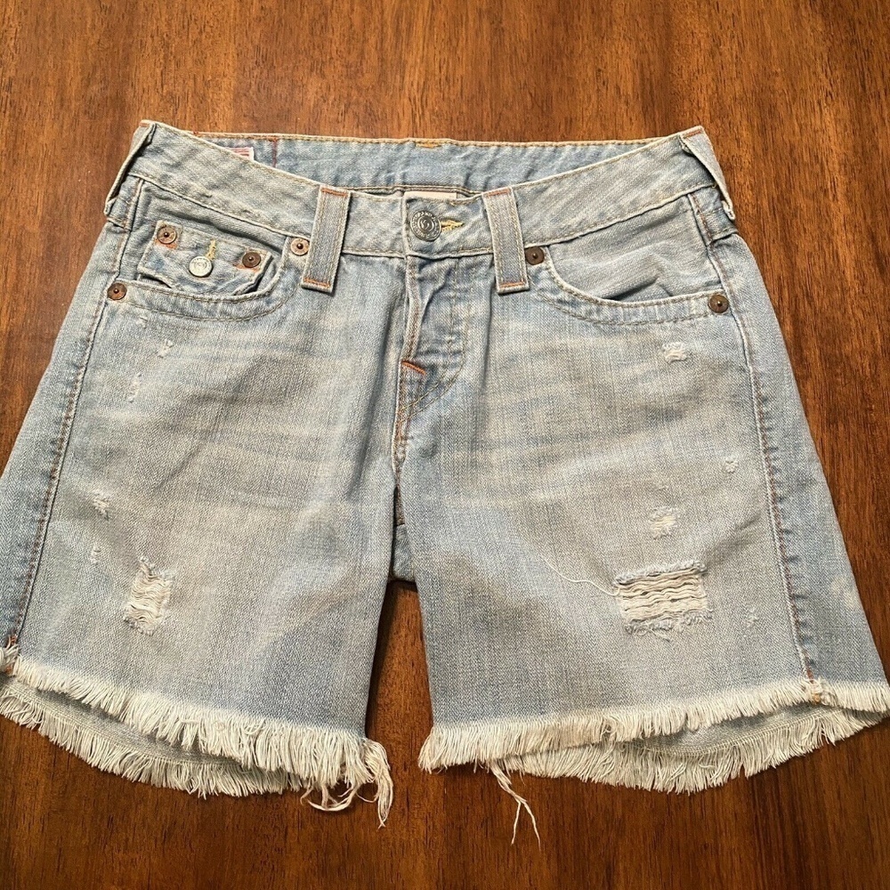 True Religion Women Denim Cut Off Shorts Destruced